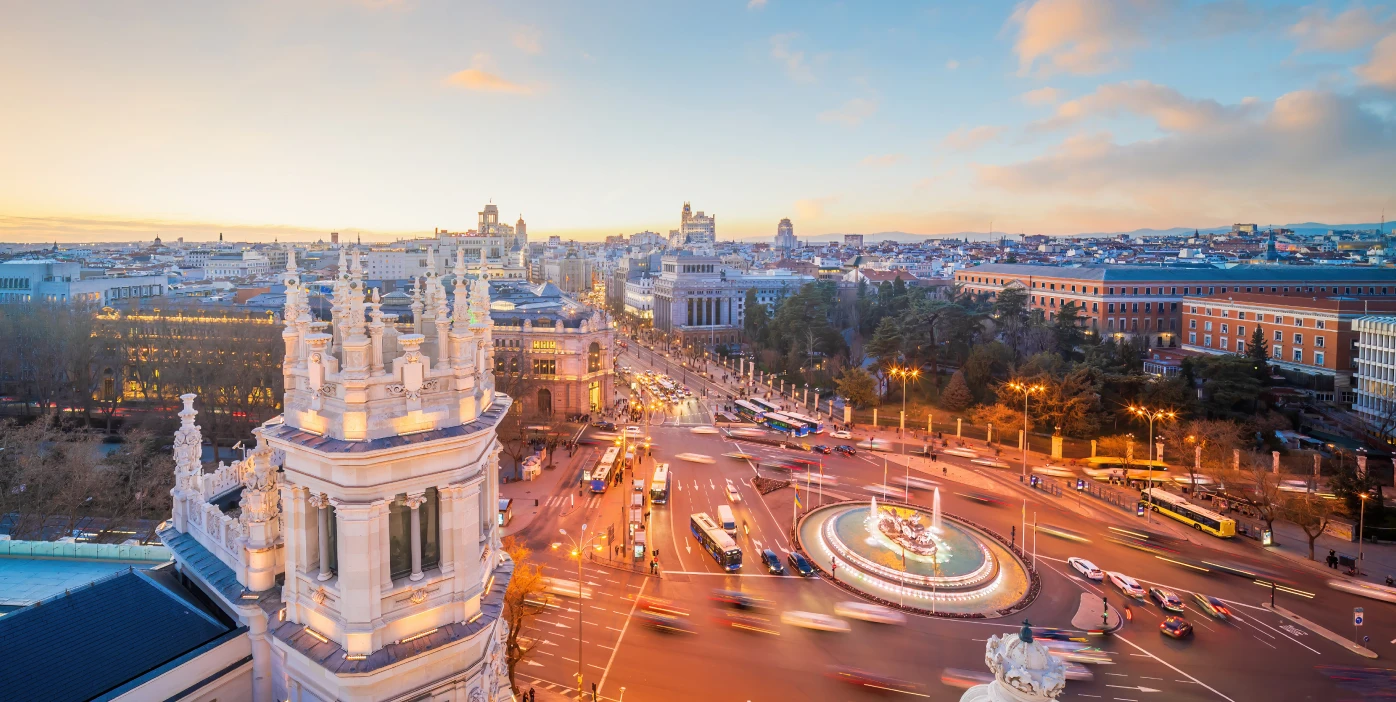 Atardecer en madrid plaza cibeles